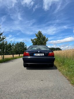 Bmw e38 740i - 5