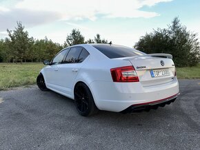 Škoda Octavia RS230 - 5