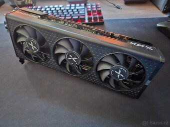 XFX Speedster QICK 308 Radeon RX 6600 XT Black Gaming,8GB - 5