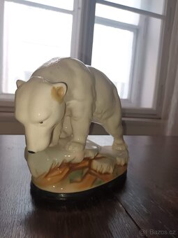 Porcelánová soška ledního medvěda - 5