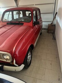 Renault 4 - 5