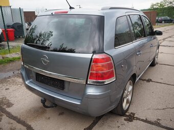 Opel Zafira 2.2 DIRECT 7 míst, NAVI, KLIMA 167tkm - 5