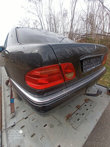 Prodám veškeré náhradní díly Mercedes Benz w210 300TD - 5