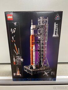 LEGO 10341 NASA Artemis Space Launch System - 5