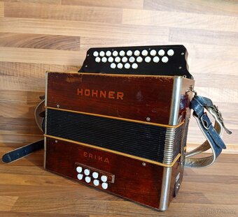 Dřevěná heligonka (harmonika,akordeon) Hohner Erika - 5