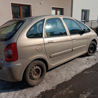 Citroen Xsara Picasso 1.6 benzín - 5