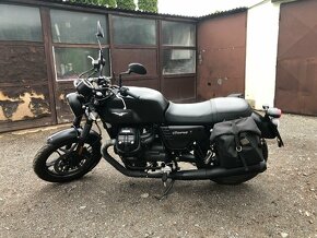 Moto Guzzi V7 Stone 2018 - 5