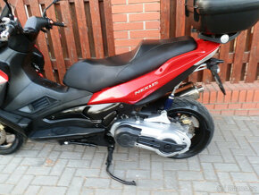 Gilera nexus 500 - 5