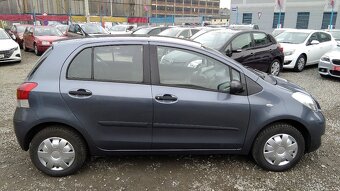 TOYTA Yaris 1,0VVt-i Comfort ČR - 5