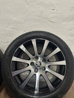 ALU Kola ŠKODA 5x112 R17 ANNAPURNA Letní Pneu 225/50/17 - 5