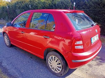 Fabia 1.2 benzín 40kw 173.500km, nová STK - 5