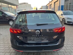 VW Passat B8 2.0 TDI 110kW DSG Panorama Matrix Kamera 360° - 5