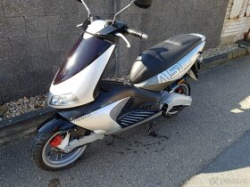 Aprilia Area 51 sr50 - 5