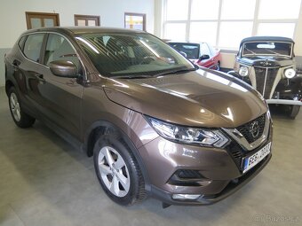 Nissan Qashqai 1.3TCe,140,klima,kamera,výhřev,TOP stav - 5