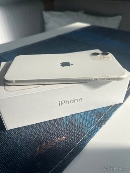 Apple iPhone 11 128 GB - 5