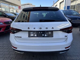 Škoda Superb 3 iV 1.4 TSI 160kW DSG Sportline ACC Panorama - 5