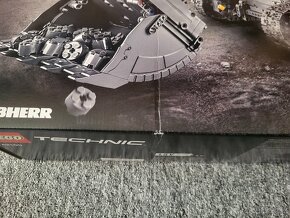 Lego Technic 42100 Liebherr R 9800 - 5