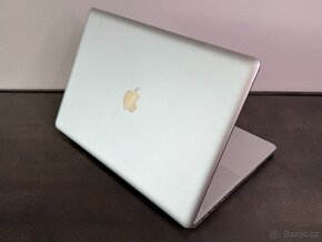 MacBook Pro 17" 2010 i7 / 8GB RAM / 128GB - 5