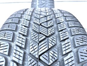 ZIMNÍ PNEU PIRELLI SCORPION WINTER 275/45R21 2KS - 5