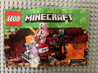 LEGO MINECRAFT - The Nether Fight - 21139 - 5