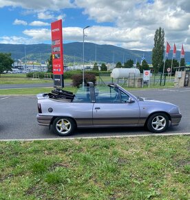 Opel Kadett 1.6i Cabrio- by Bertone - 5