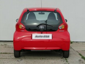 Toyota Aygo 1.0i ,  50 kW benzín, 2007 - 5