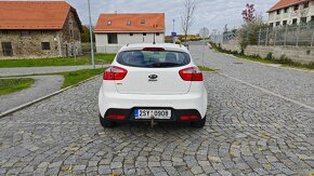 kia RIO comfort PRO, 1,4i 80kw AUTOMAT, 1. majitel. - 5