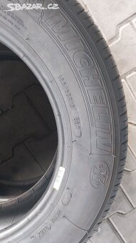 Prodám 2 x letní pneu Michelin 185/65/15 - 5