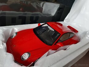 Ferrari GTO, Porsche RWB a Chevrolet Camaro  1:18 GT Spirit - 5