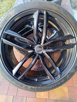 Alu kola 22 palců 5x 130 ježděno Audi Q7 285/35R22 - 5