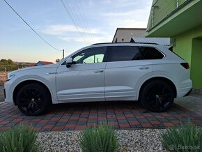 Volkswagen Touareg 3.0 TDI,210kW,R-Line,80.000km, 4x4 - 5