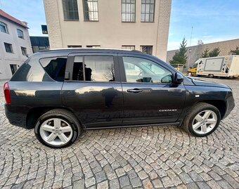 JEEP COMPASS 2.2CRD 120KW 4x4 LIMITED-KŮŽE-KAMERA-VYHŘEV - 5