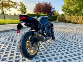 Yamaha FZ8N - 5