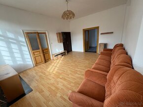 Pronájem 3+1 80m2 Náměstí LIBŠTÁT - 5