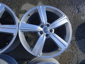 Alu disky originál Audi 20", rozteč 5x112, ET 38, šíře 9J - 5