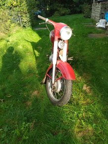 Jawa 250 - 5