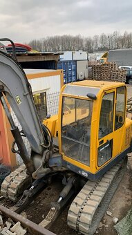 Volvo ec55 bagr - 5