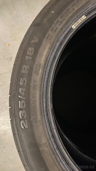 Pneu letní Continental 235/45R18 4ks. č.304 - 5