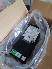 APC Smart-UPS C 750VA LCD - 5