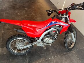 Honda CRF 125 - 5