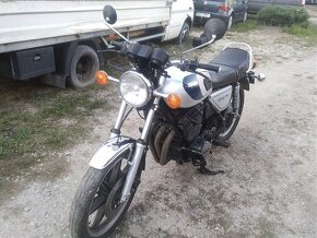 Yamaha XS 750 - 5