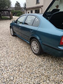 Škoda Octavia sedan 1.6 mpi - 5