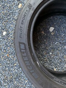 Letní pneu Michelin Pilot Sport 245/45 ZR18 - 5