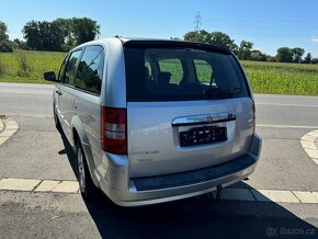 Chrysler Grand Voyager RT 3.8 EU 2009 - 5