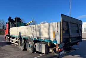 Volvo FM 370 6x2 valník s hydraulickou rukou - 5