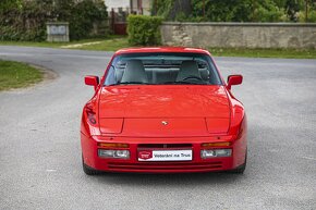 Porsche 944 Turbo - 5