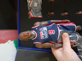 1/6 figurka. Enterbay. Michael Jordan. NBA. Bulls - 5