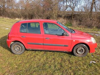 Renault Clio 1.2 43kW 5 dveří - 5