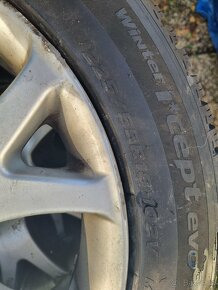 Prodám sadu zimních kol Hankook 225/55/R18 102V s ALU disky - 5