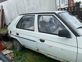 Škoda favorit - bez TP, motor ok - 5